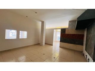 Foto 5 de Rumipamba, Local Comercial en  Renta, 240m2, 4 Ambientes.