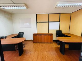 Foto 9 de Iñaquito, Oficina en  Renta, 120m2, 3 Ambientes .