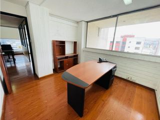 Foto 14 de Iñaquito, Oficina en  Renta, 120m2, 3 Ambientes .