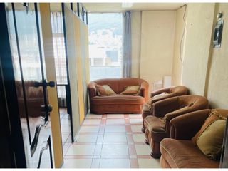 Foto 11 de Iñaquito, Oficina en Renta, 52m2, 2 Ambientes.