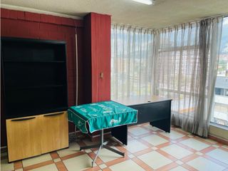 Foto 4 de Iñaquito, Oficina en Renta, 52m2, 2 Ambientes.