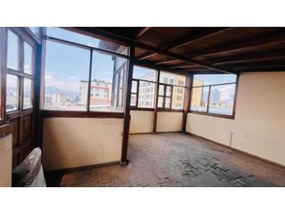 Foto 16 de Rumipamba, Local Comercial en Renta, 300m2, 12 Ambientes.