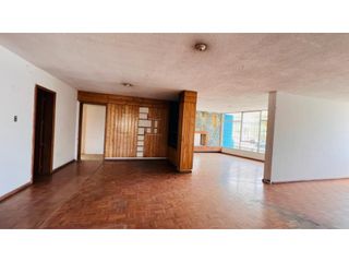 Foto 6 de Rumipamba, Local Comercial en Renta, 300m2, 12 Ambientes.