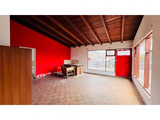 Foto 13 de Rumipamba, Local Comercial en Renta, 300m2, 12 Ambientes.