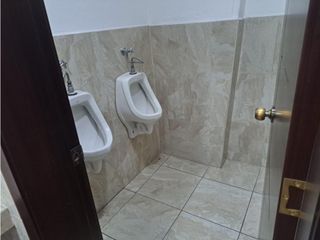 Foto 5 de Sangolqui, Bodega en  Renta, 580m2, 2 Ambientes.