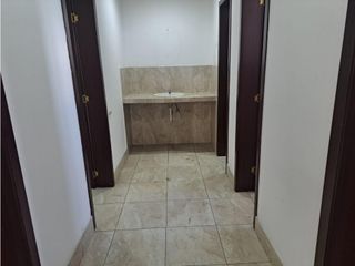 Foto 3 de Sangolqui, Bodega en  Renta, 580m2, 2 Ambientes.