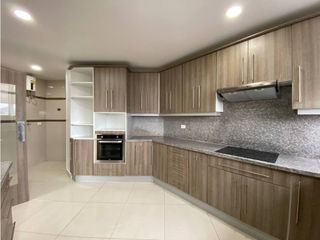 Foto 5 de Carcelén, Departamento en  Renta, 137m2, 3 Habitaciones.