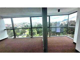 Foto 5 de 12 de Octubre, Oficina en  Renta, 114m2, 5 Ambientes.