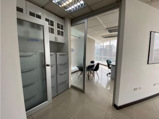 Foto 9 de 12 de Octubre, Oficina en Renta, 85m2, 3 Ambientes.