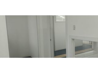 Foto 16 de Jipijapa, Oficina en Renta, 75m2, 5 Ambientes.