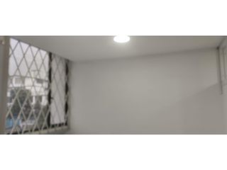 Foto 13 de Jipijapa, Oficina en Renta, 75m2, 5 Ambientes.