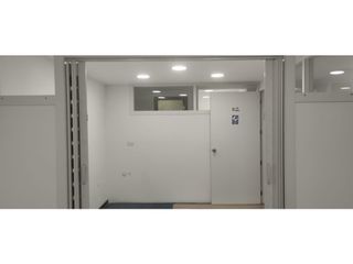 Foto 14 de Jipijapa, Oficina en Renta, 75m2, 5 Ambientes.