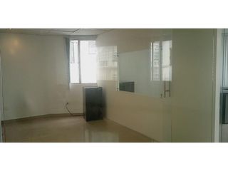 Foto 7 de La Pradera, Oficina en  Renta, 85m2, 4 Ambientes.