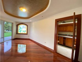Foto 5 de Cumbayá, Casa en  Renta, 480m2, 4 Habitaciones.
