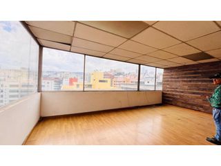 Foto 1 de La República, Oficina en  Renta, 250m2, 3 Ambientes.