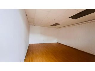Foto 10 de La República, Oficina en  Renta, 250m2, 3 Ambientes.