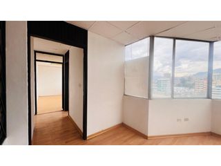 Foto 8 de La República, Oficina en  Renta, 250m2, 3 Ambientes.