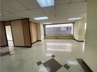 Foto 4 de La Carolina, Oficina en Renta, 220m2, 3 Ambientes.