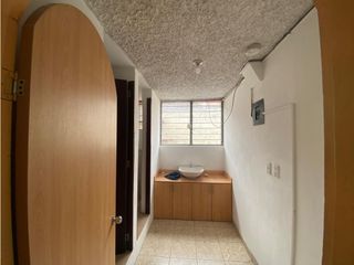 Foto 11 de Jipijapa, Oficina en  Renta, 200m2, 4 Ambientes.