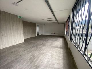 Foto 10 de Jipijapa, Oficina en  Renta, 180m2, 3 Ambientes.