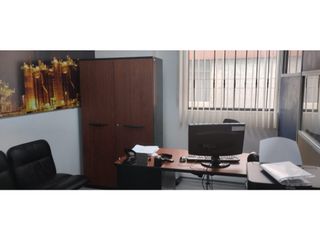 Foto 1 de La Pradera, Oficina en Renta, 70m2, 4 Ambientes.