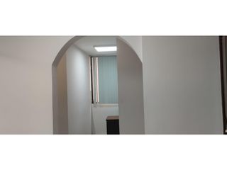 Foto 17 de La Pradera, Oficina en Renta, 70m2, 4 Ambientes.