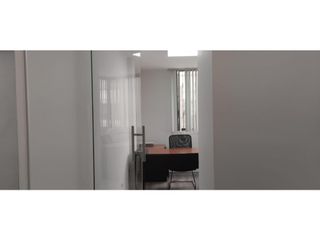 Foto 10 de La Pradera, Oficina en Renta, 70m2, 4 Ambientes.