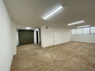 Foto 9 de Iñaquito, Local Comercial en Renta, 150m2, 2 Ambientes.