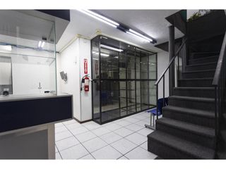 Foto 8 de El Batán, Local Comercial u Oficina en  Renta, 150,98m2, 9 Ambientes.