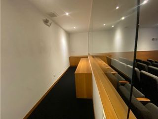 Foto 20 de 12 de Octubre, Oficina en  Renta, 190m2, 4 Ambientes.