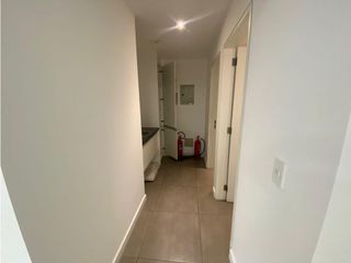 Foto 4 de 12 de Octubre, Oficina en  Renta, 190m2, 4 Ambientes.