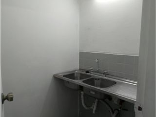 Foto 26 de Chiriyacu, Oficina en  Renta, 377m2, 22 Ambientes, 8 Baños.