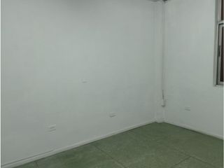 Foto 9 de Chiriyacu, Oficina en  Renta, 377m2, 22 Ambientes, 8 Baños.