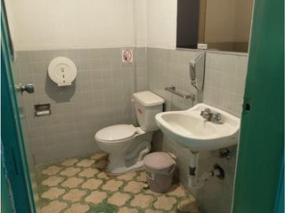 Foto 25 de Chiriyacu, Oficina en  Renta, 377m2, 22 Ambientes, 8 Baños.