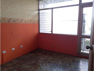 Foto 8 de Chiriyacu, Oficina en Renta, 295m2, 5 Ambientes, 4 Baños.