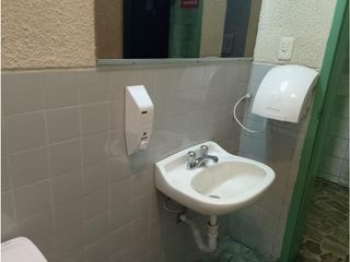 Foto 10 de Chiriyacu, Oficina en Renta, 295m2, 5 Ambientes, 4 Baños.