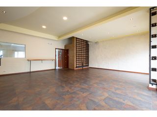 Foto 6 de La Floresta, Casa Comercial en Renta, 125m2 4 Ambientes.