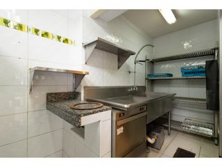 Foto 15 de La Floresta, Casa Comercial en Renta, 125m2 4 Ambientes.