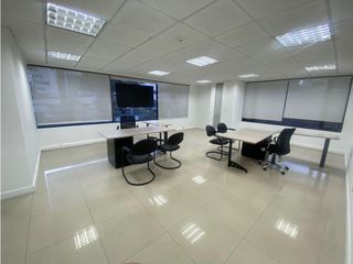 12 de Octubre, Oficina en  Renta, 220m2, 1 Ambiente.