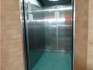 Foto 18 de Chiriyacu, Oficina en Renta, 370m2, 21 Ambientes, 8 Baños.