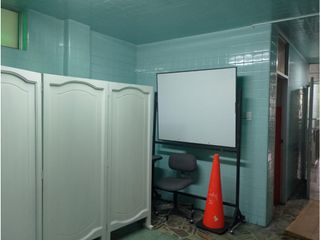 Foto 32 de Chiriyacu, Oficina en Renta, 370m2, 21 Ambientes, 8 Baños.