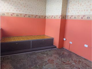 Foto 4 de Chiriyacu, Oficina en Renta, 370m2, 21 Ambientes, 8 Baños.