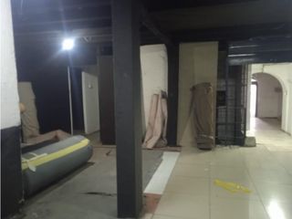 Foto 15 de Las Casas, Bodega en Renta, 120m2, 1 Ambiente.