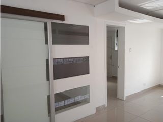 Foto 19 de Belisario, Casa Comercial  en  Renta, 280m2, 12 Ambientes, 4 Baños.