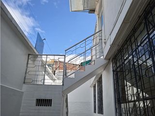 Foto 11 de Belisario, Casa Comercial  en  Renta, 280m2, 12 Ambientes, 4 Baños.