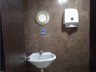Foto 4 de Belisario, Casa Comercial  en  Renta, 280m2, 12 Ambientes, 4 Baños.