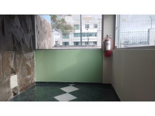 Foto 3 de Jipijapa, Oficina en  Renta, 125m2, 7 Ambientes, 2 Baños.