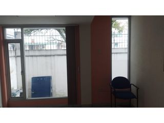 Foto 10 de Jipijapa, Oficina en  Renta, 125m2, 7 Ambientes, 2 Baños.