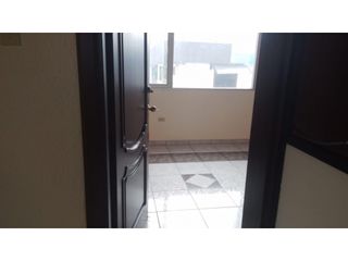 Foto 17 de Jipijapa, Oficina en  Renta, 125m2, 7 Ambientes, 2 Baños.