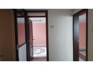 Foto 23 de Jipijapa, Oficina en  Renta, 125m2, 7 Ambientes, 2 Baños.